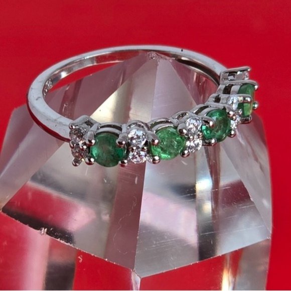 925 Sterling Silver Ring with Natural Emerald & CZ - Picture 7 of 13